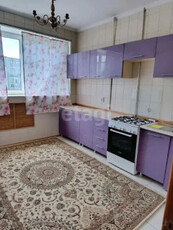 Продажа 2-комнатной квартиры, 56 м, Каримова, дом 56