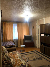 Продажа 3-комнатной квартиры, 56 м, Ержанова