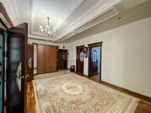 5-комн. квартира , 186.6м² , 3/3 этаж