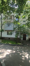 2-ком. квартира, вторичка, 42 кв.м. на 3 этаже