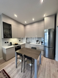 2-комн. квартира , 52м² , 4/10 этаж