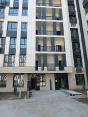 Продажа 3-комнатной квартиры, 61 м, Райымбека