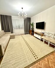 3-комн. квартира , 80м² , 3/10 этаж