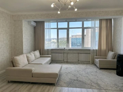 Продажа 2-комнатной квартиры, 71 м, Керемет мкр-н, дом 6