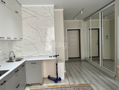 Продажа 2-комнатной квартиры, 50 м, Жунисова, дом 14