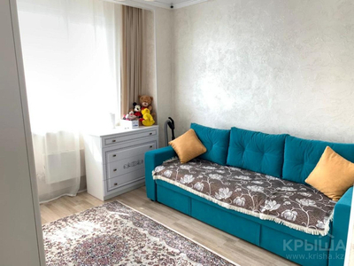 1-комнатная квартира, 32 м², 3/5 этаж, мкр №6, Саина