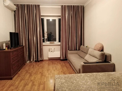 1-комнатная квартира, 40 м², 9/9 этаж, мкр Аксай-2 25 — Бауыржана Момышулы