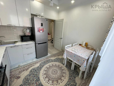 1-комнатная квартира, 43 м², 4/10 этаж, мкр Шугыла, Жунисова