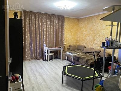 2-комнатная квартира, 56 м², 11/15 этаж, Толе би