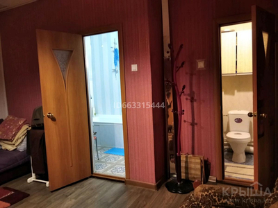 2-комнатная квартира, 70 м², 2/2 этаж, мкр 8 286а