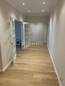 2-комнатная квартира, 85.1 м², 8/12 этаж, Навои 323