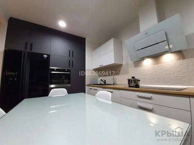 3-комнатная квартира, 100 м², 4/25 этаж, Абиша Кекилбайулы 264 — Торайгырова