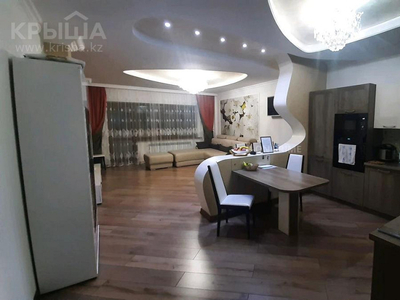 3-комнатная квартира, 110 м², 6/17 этаж, Айманова 140 — Жарокова