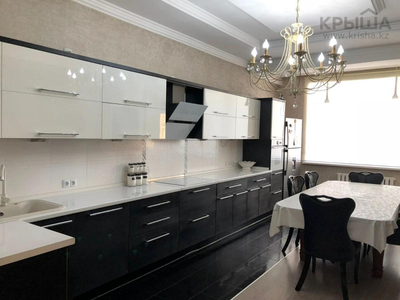 3-комнатная квартира, 115 м², 10/11 этаж, мкр Жетысу-3, Бауыржана Момышулы 60