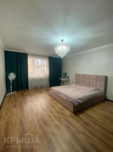 3-комнатная квартира, 120 м², 4/16 этаж, Бальзака — Попова