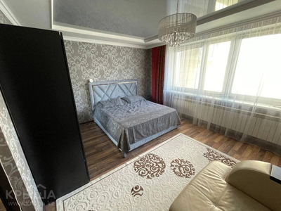 3-комнатная квартира, 133.7 м², 4/13 этаж, Достык 13/3