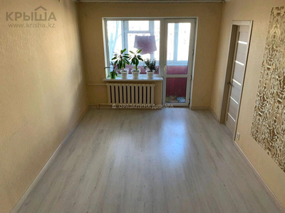 3-комнатная квартира, 47.9 м², 5/5 этаж, мкр Юго-Восток, Университетская 27