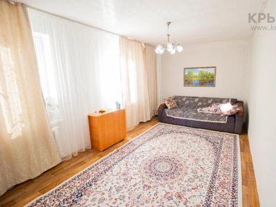 3-комнатная квартира, 57 м², 2/5 этаж, Мкр Жастар