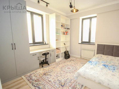 3-комнатная квартира, 70 м², Гагарина проспект 124 — Абая