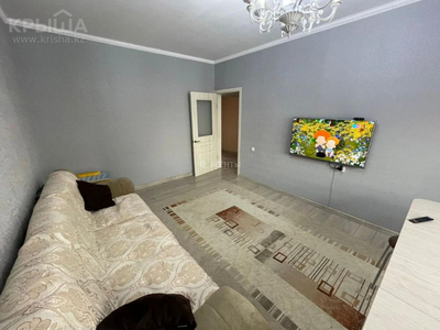 3-комнатная квартира, 71 м², 1/9 этаж, мкр Тастак-1 13