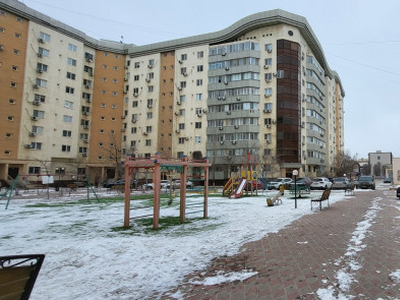 Аренда 3-комнатной квартиры, 90 м, Сарыарка, дом 40