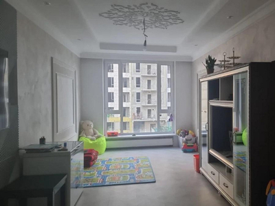 3-комнатная квартира, 92 м², 3/15 этаж, Манаса 109а