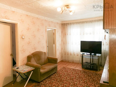 4-комнатная квартира, 62 м², 2/5 этаж, мкр Юго-Восток, Республики