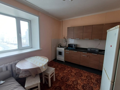 Аренда 1-комнатной квартиры, 50 м, Бараева, дом 2