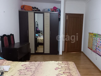 Продажа 3-комнатной квартиры, 138 м, Ауэзова, дом 38