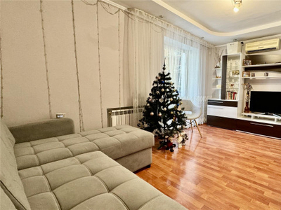 Продажа 3-комнатной квартиры, 57 м, Ермекова, дом 58