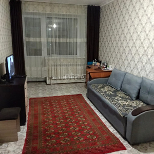 Продажа 1-комнатной квартиры, 39 м, Республики, дом 49