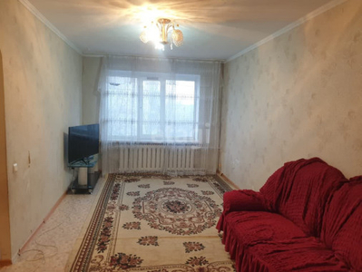 Продажа 2-комнатной квартиры, 44 м, Ауэзова, дом 52