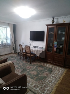 2-комн. квартира , 50м² , 1/3 этаж