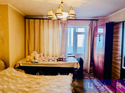 Продажа 2-комнатной квартиры, 60 м, Шахтеров