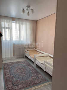 Продажа 2-комнатной квартиры, 70 м, Болекпаева, дом 16