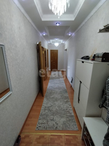 Продажа 3-комнатной квартиры, 85 м, Валиханова, дом 1