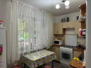 Продажа 3-комнатной квартиры, 60 м, Сатпаева, дом 9