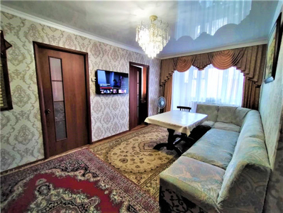 Продажа 4-комнатной квартиры, 64 м, Керамическая