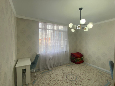 Продажа 3-комнатной квартиры, 82 м, Нажимеденова, дом 13