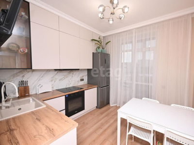 Продажа 1-комнатной квартиры, 38 м, Омарова, дом 21