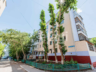 Продажа 3-комнатной квартиры, 53 м, Бараева, дом 10