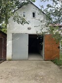 Продам или обменяю мансардный гараж в центре города район С.Тюленина