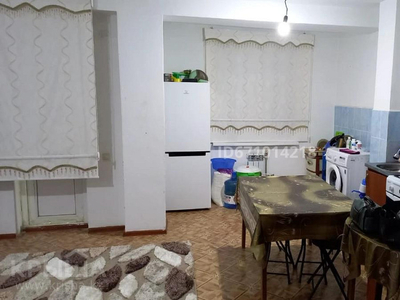 2-комнатная квартира, 49 м², 5/9 этаж, мкр Нурсат 2 22