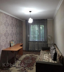 3-комнатная квартира, 60 м², 1/4 этаж, мкр №8