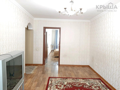 3-комнатная квартира, 60 м², 1/5 этаж, мкр Новый Город, 6 мкр-н — Ермекова