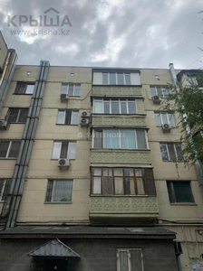 3-комнатная квартира, 86 м², 2/5 этаж, проспект Назарбаева — Макатаева