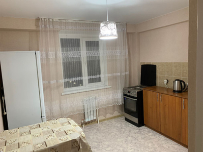 Аренда 1-комнатной квартиры, 43 м, Аль-Фараби, дом 18