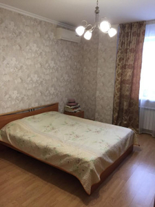 Продажа 2-комнатной квартиры, 70 м, Иманова, дом 41