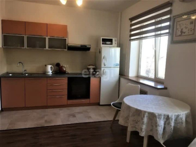 Продажа 1-комнатной квартиры, 45 м, Самал-1 мкр-н, дом 33