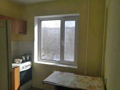 Продажа 2-комнатной квартиры, 46 м, Ауэзова, дом 54